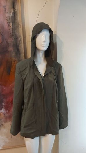 Elinette  suit