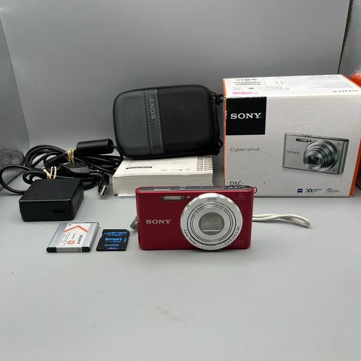 Sony Cyber-shot DSC-W830 20.1MP Digital Camera Red - Boxed - Full Kit