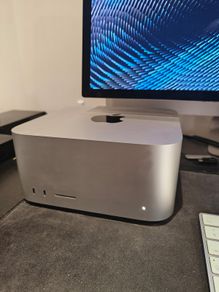 Mac Studio M2 Max