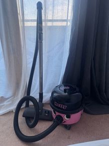 Hetty pink Henry hoover