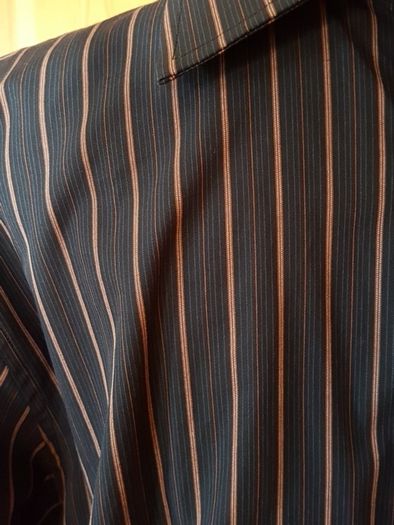 BNWT Size M Brown Striped Shirt