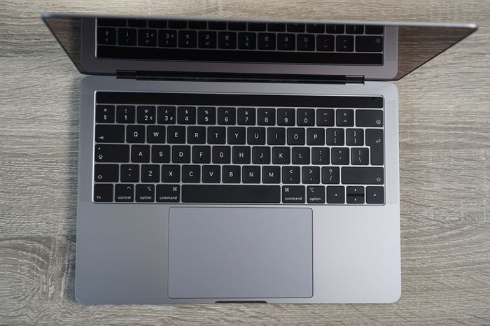 Apple MacBook Pro 13 2019 | i5 | 8GB | 128GB