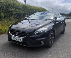 Volvo V40 2015
