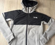The North Face top