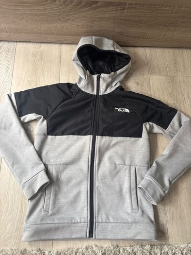The North Face top