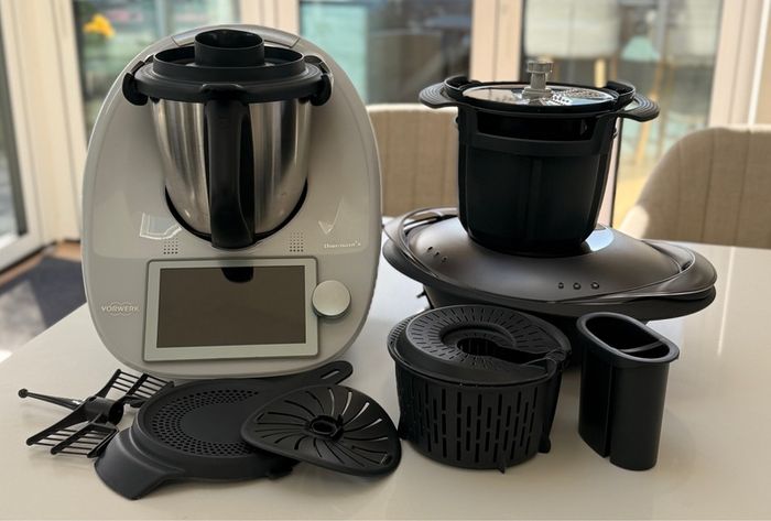Thermomix TM6  - Excellent Condition + Cutter