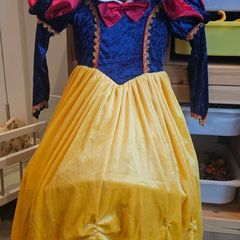 Snow white & Accessories Costume