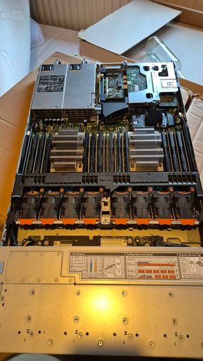 Dell EMC Poweredge R640 - Xeon Silver