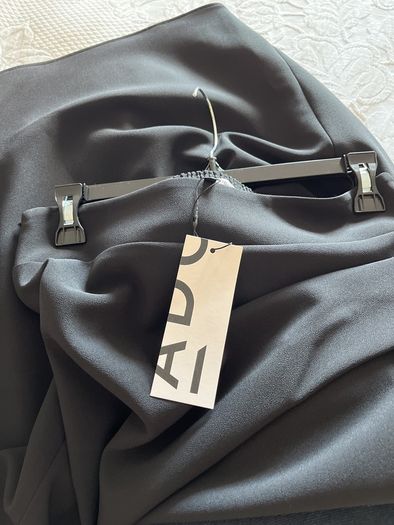 Adolfo Dominguez black midi skirt BNWT