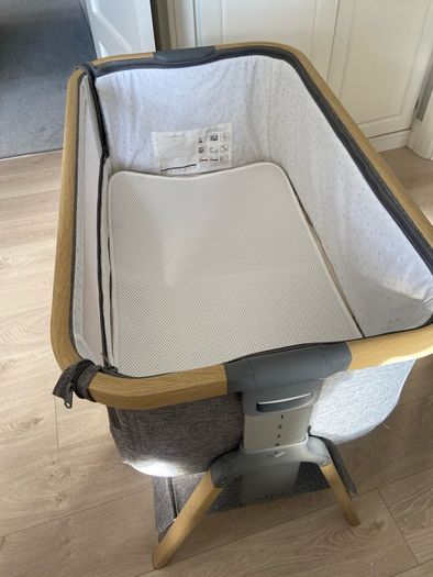 Tutti Bambini Bedside Crib (with mattress & mattress protector)