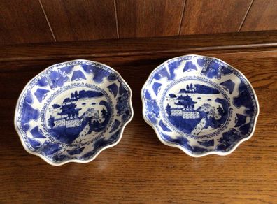 A Pair of Chinese Blue and White Pagoda Print Scalloped Edge 8" Bowls