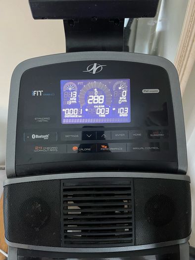 Cross Trainer