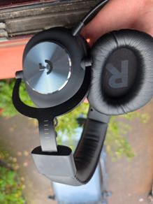 Logitech G PRO X Wired Gaming Headset - USB Sound Card, Mic, Extra Ear Pads & Carrying Bag