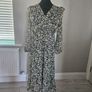 Ladies size 16 dresses Image 3