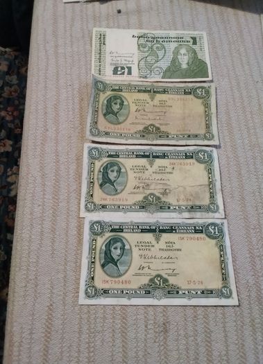 Notes Four Eire Banknotes