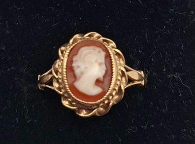 Vintage 9ct yellow gold  cameo ring