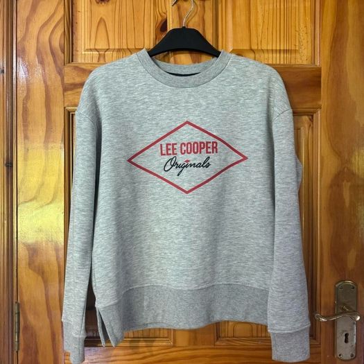 Women's Lee Cooper Original's sweatshirt. Size UK8