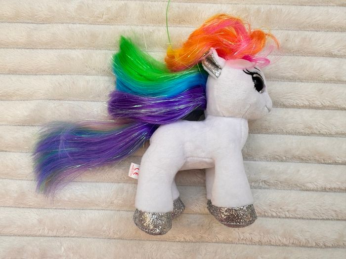 TY Beanie Boo Starr The White Pony approx. 16 cm. Plush Please see photos