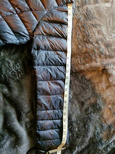 Beaumont Amsterdam ladies down light weight puffer jacket  Size Small 38 EU Full zip 2 zip pockets  Great winter jacket  Measurements in the photos