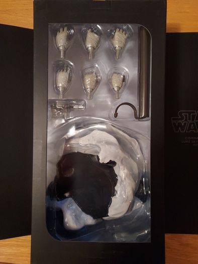Sideshow Commander Luke Skywalker Hoth 1/6 Figure