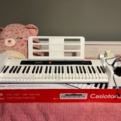 Budget friendly and portable Casiotone CT-S200WE Keyboard with Stand