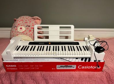 Budget friendly and portable Casiotone CT-S200WE Keyboard with Stand