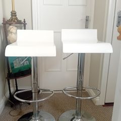 2 x Wooden Adjustable Bar Stools