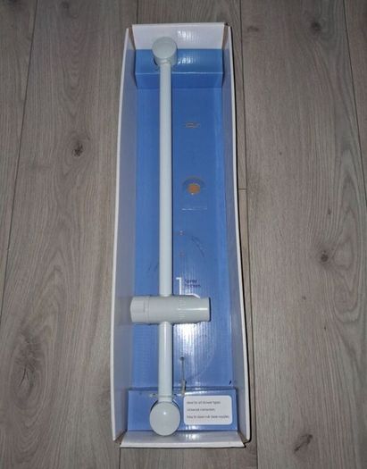x4 Bundle - Brand New Wickes Accessory Set - Soap Dispenser, Soap Dish, Tumbler - Colour - White - RRP - 12.99 & Brand New Croydex White Adjustable Riser Rail With Fixtures To Hold A Shower Set