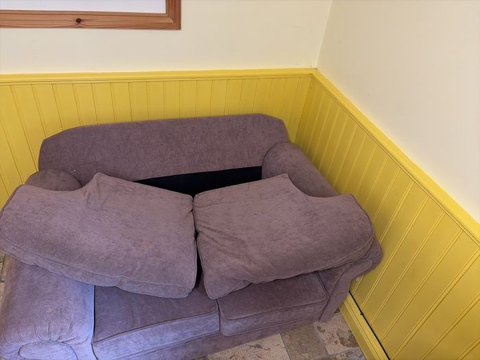couch 2 seater