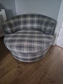 round armchair