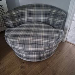 round armchair