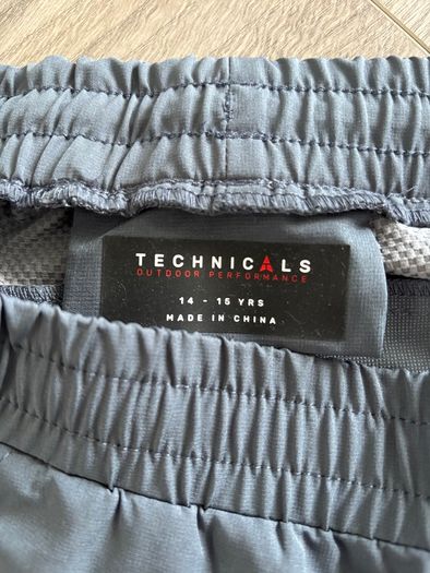 Technicals Tracksuit boys age 14-15