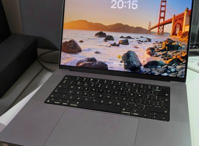 MacBook Pro M1 Pro 16inch 32GB