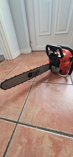 saw