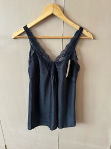 Yaris Moda black lace trim Cami