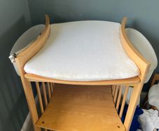 Changing table