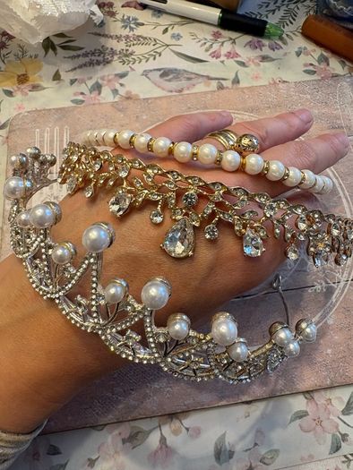Mix of jewelery