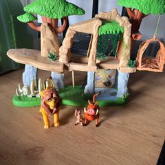 The Lion King Classic Pride Land Playset