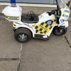 Battery operated (6 V) Ride on police motor bike