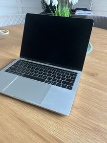 Macbook Pro 2019 i7