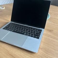 Macbook Pro 2019 i7