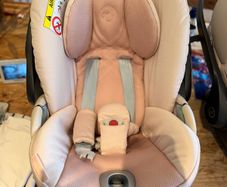 Cybex Cloud T i-Size with isofix car seat