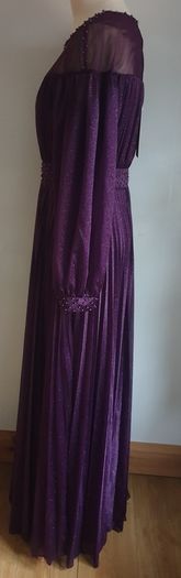 Lorensa Evening Dress Full Length Ball Gown Long Sleeves Lined Purple Size UK8-10 CAN POST