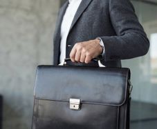 Plevier Men's  Black Leather Briefcase Bag