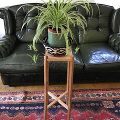 Plant stand