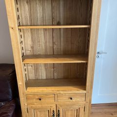 Oak bookcase