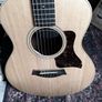 Acoustics guitar Image 5