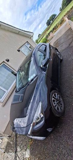 Mazda demio 2016
