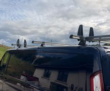 rhino roof bars
