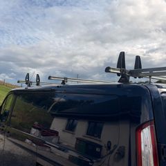 rhino roof bars